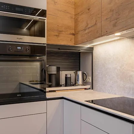 Apartment Quiet Minimalist By Innorental